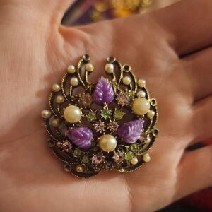 Vintage Elegant Purple and Gold Brooch